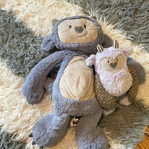 Demdaco growl pal “Let’s be brave” monster with baby